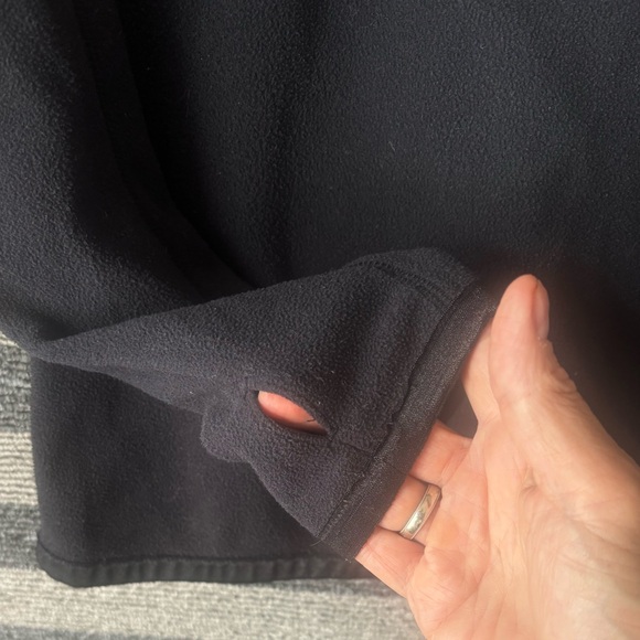 Nike Therma-Fit Women’s Black Full Zip Fleece Jacket Size Large EUC - Picture 3 of 6